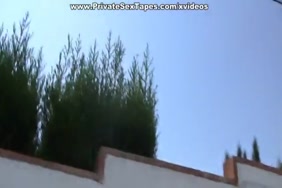 مراه تمارس الجنس مع حصان