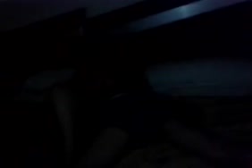 نسوان عم تنتاك من حمير